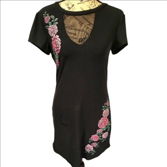 No Boundaries Dresses & Skirts - No Boundaries Black Pink Floral Bodycon Mini Dress Medium